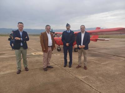 Más de 80 estudiantes participan en la Base Aérea de Alcantarilla en la quinta edición 